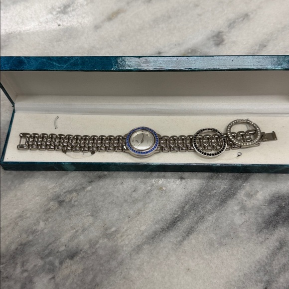 Suzanne Somers Accessories - Suzanne Somers Silver Reversible Women's Watch NWT